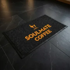 Soulmate Coffee cafe logolu paspas örneği 70 x 128 cm