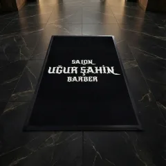 Salon Uğur Şahin kuaför | güzellik salonu logolu paspas örneği 65 x 100 cm