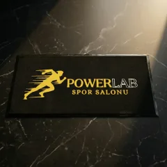 Power Lab Spor Salonu spor salonu logolu paspas örneği 60 x 120 cm