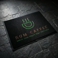 Kum Coffee cafe logolu paspas örneği 80 x 100 cm