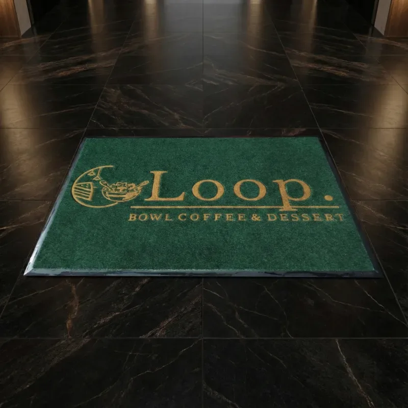 Tasarım logolu paspas - Loop. Bowl Coffee & Dessert için üretilen 70x100 siyah paspas.