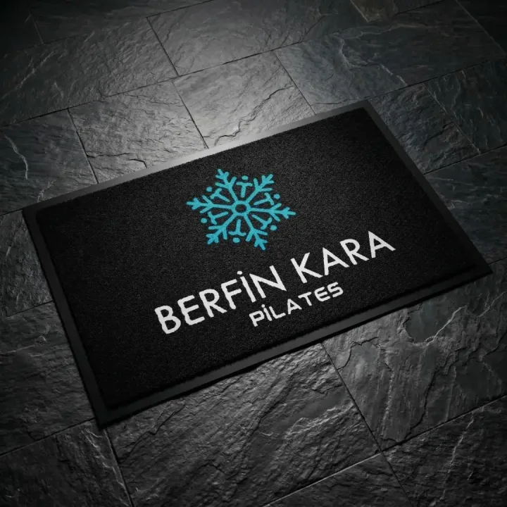 Berfin Kara Pilates Pilates Salonu Logolu Paspas 50 x 80 cm