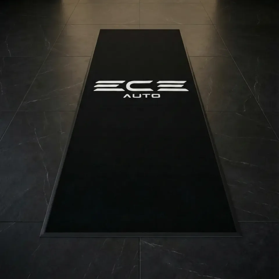 Ece Auto otogaleri logolu paspas örneği 120 x 310 cm