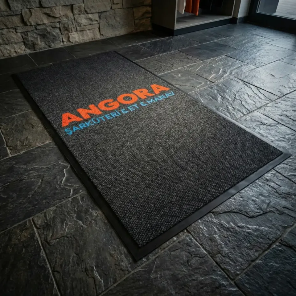 Angora Şarküteri & Et & Manav mağaza logolu paspas örneği 100 x 200 cm