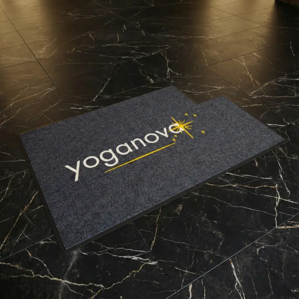 Yoganova pilates salonu logolu paspas örneği 108 x 175 cm